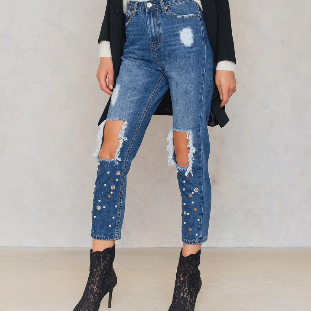 DANCE & MARVEL Destroyed Embellished Jeans ~ NEW